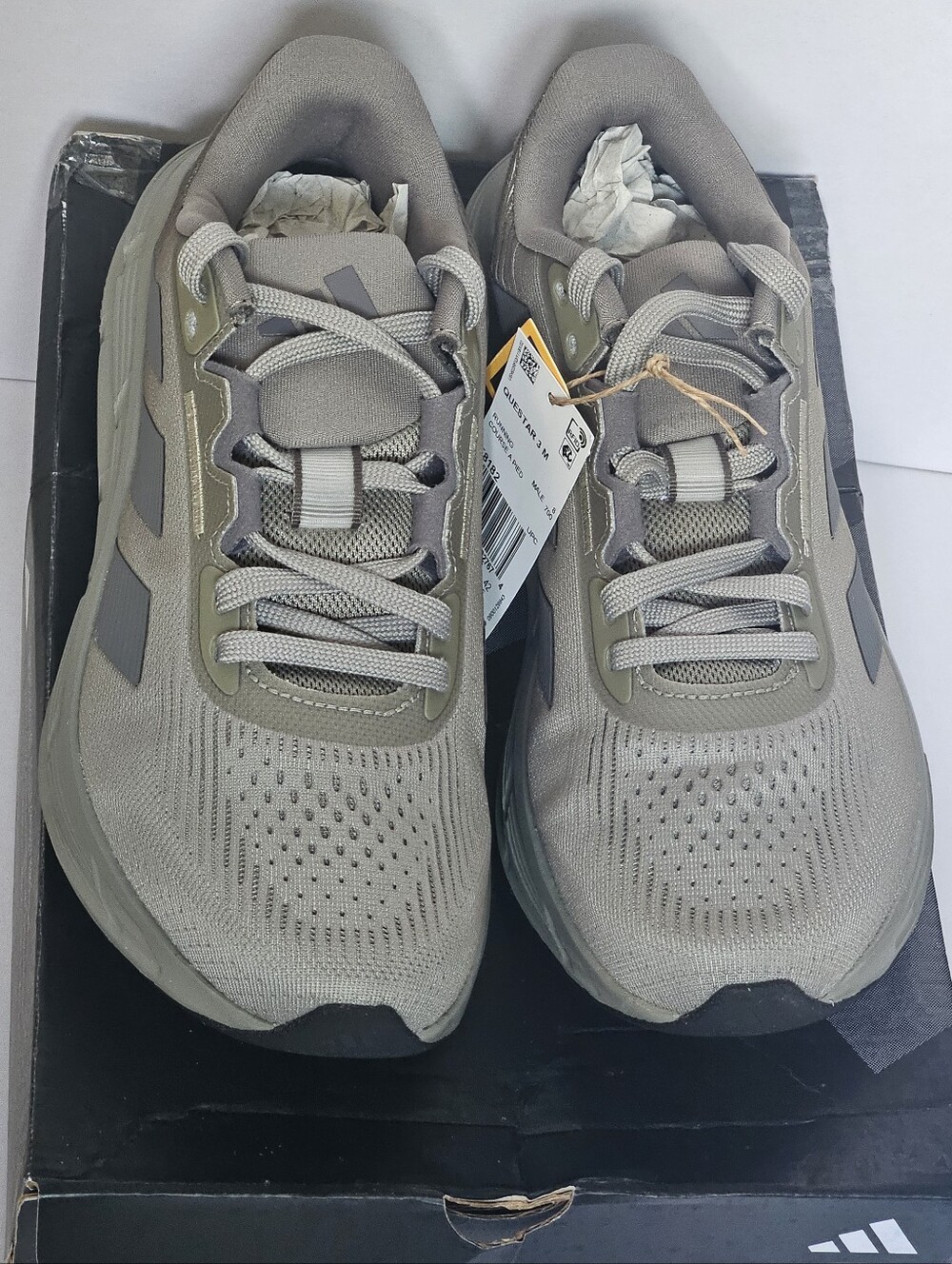 Adidas Questar 3 Men`s Athletic Running Shoes Olive Green Size 8.5